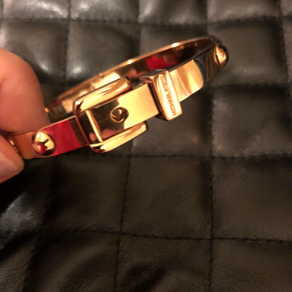 Micheal Kors bracelet rose gold